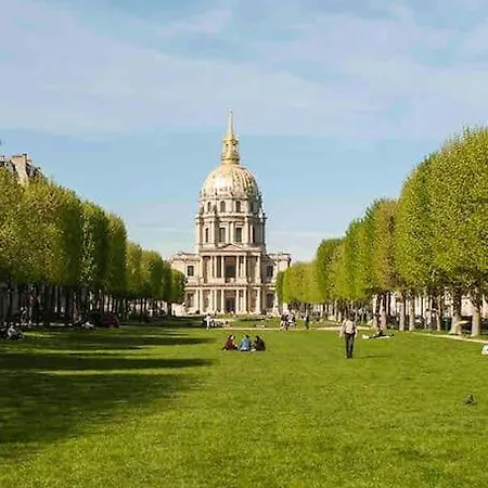 Parisian Muse By Suitehomeparis * París